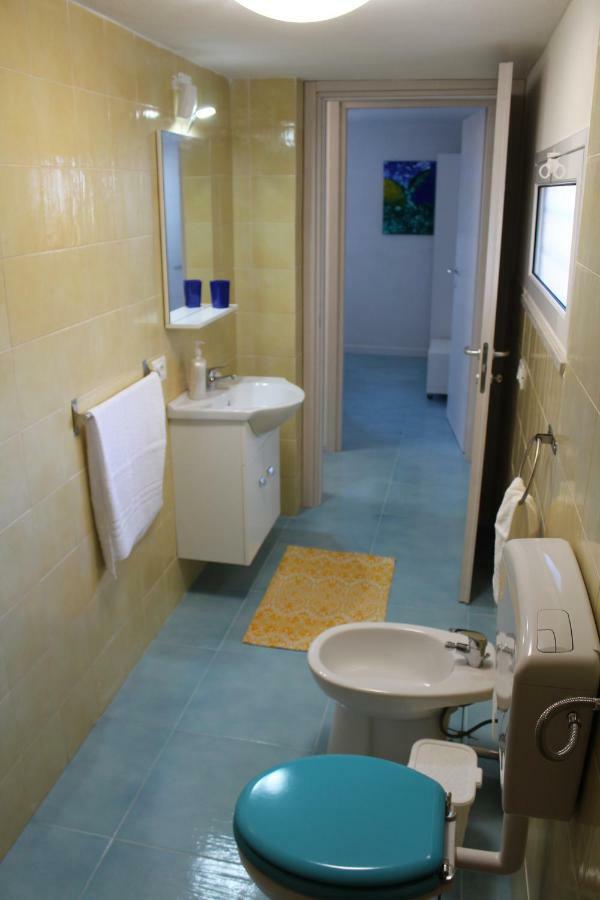 Acquamarina House On The Beach Apartment Алкамо Марина Екстериор снимка